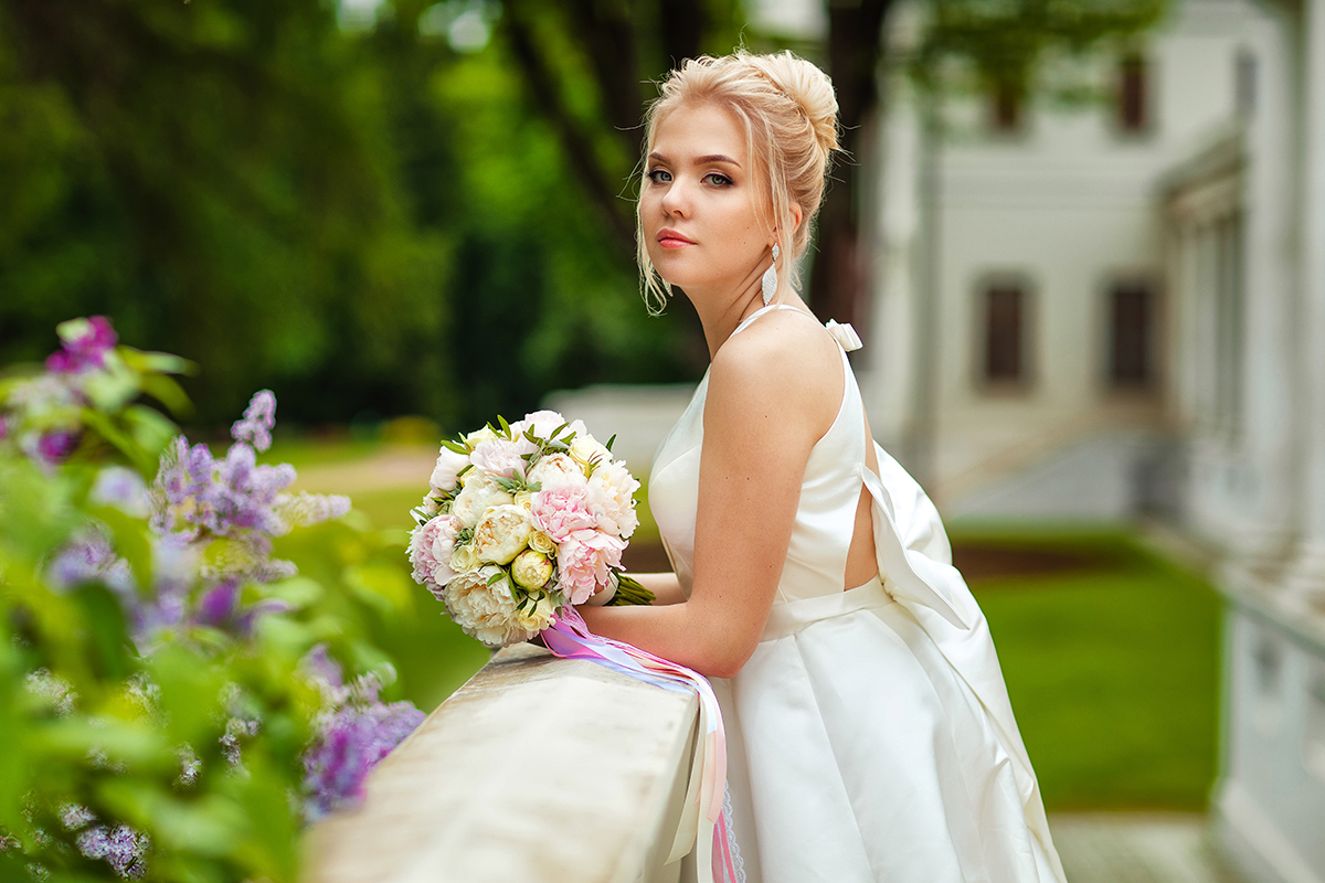 Portrætbillede af brud før bryllup